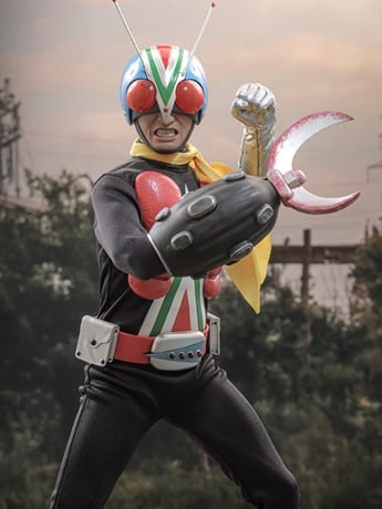 Kamen Rider V3 TMS185 Riderman 1/6th Scale Collectible Figure