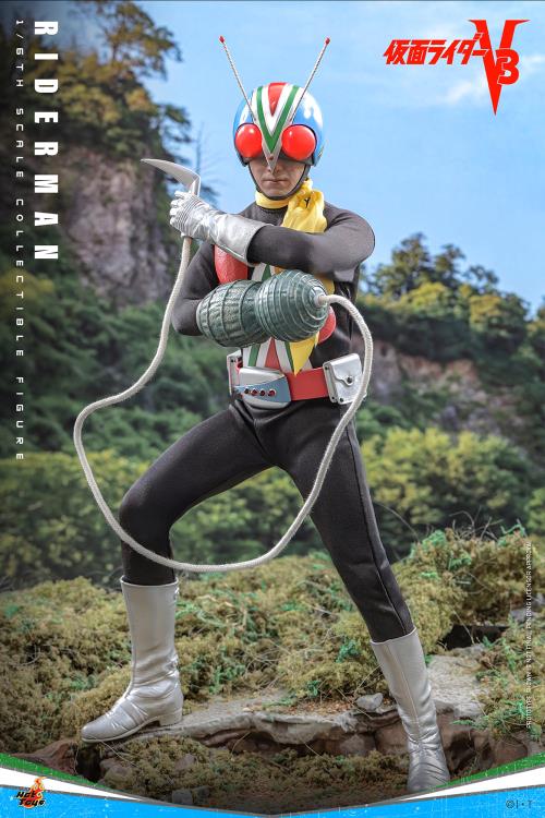 MASKED RIDER V3 & RIDERMAN フィギュアセット Amazon.com: Bandai Tamashii Nations Riderman Masked Rider V3