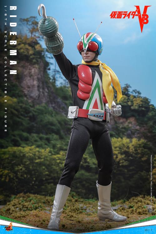 Kamen Rider V3 TMS185 Riderman 1/6th Scale Collectible Figure Gallery Image 7