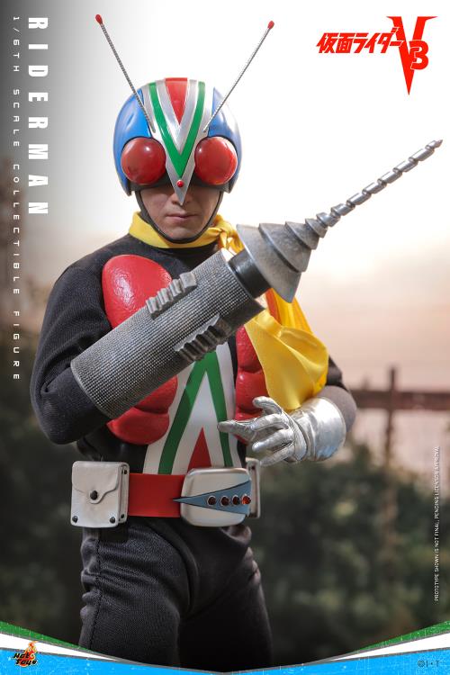 Kamen Rider V3 TMS185 Riderman 1/6th Scale Collectible Figure Gallery Image 5