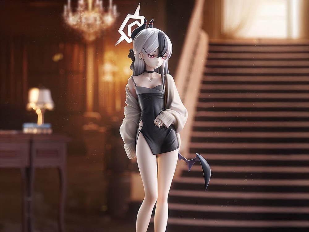Blue Archive Kayoko (Dress) 1/7 Scale Figure Gallery Image 1