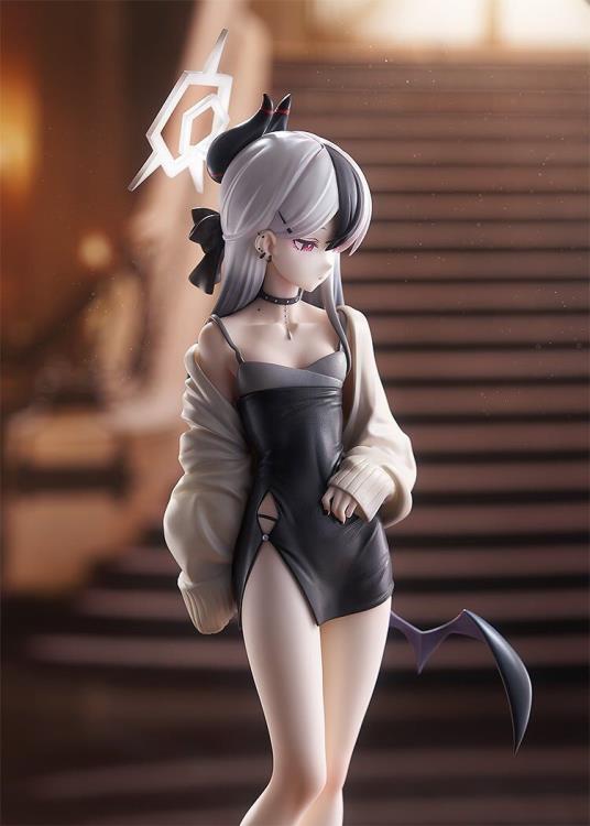 Blue Archive Kayoko (Dress) 1/7 Scale Figure Gallery Image 4