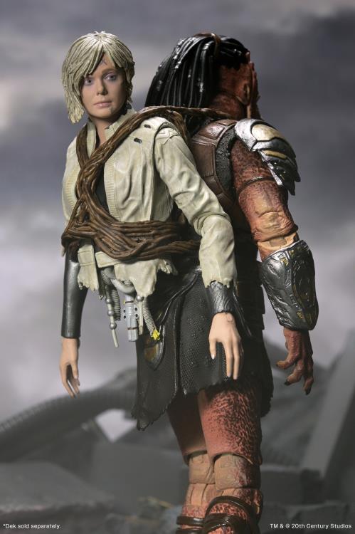 Predator: Badlands Ultimate Thia & Bud Action Figure Set Gallery Image 16