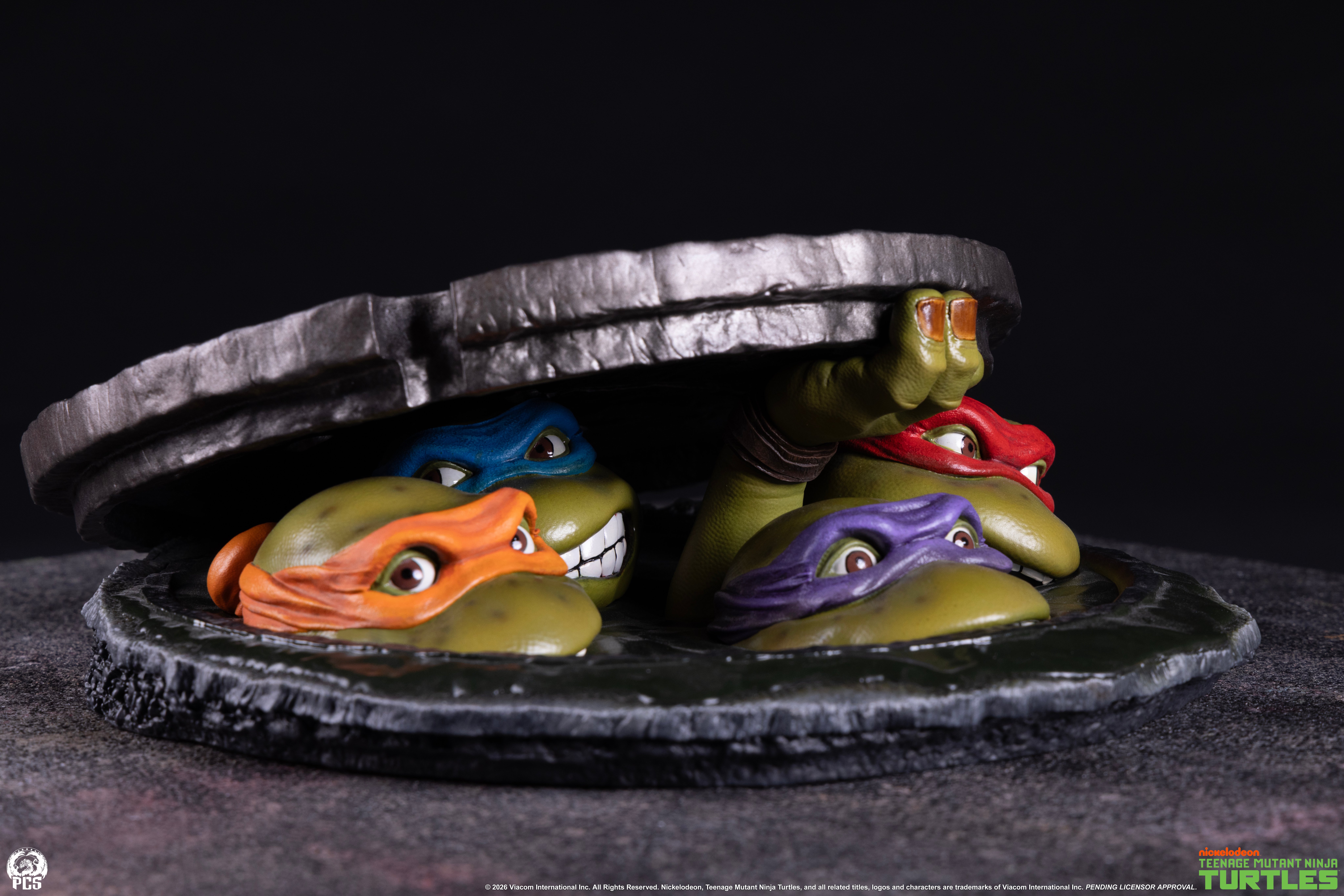 Teenage Mutant Ninja Turtles (1990) Underground (Tabletop Edition) 1/4 Scale Statue Gallery Image 8