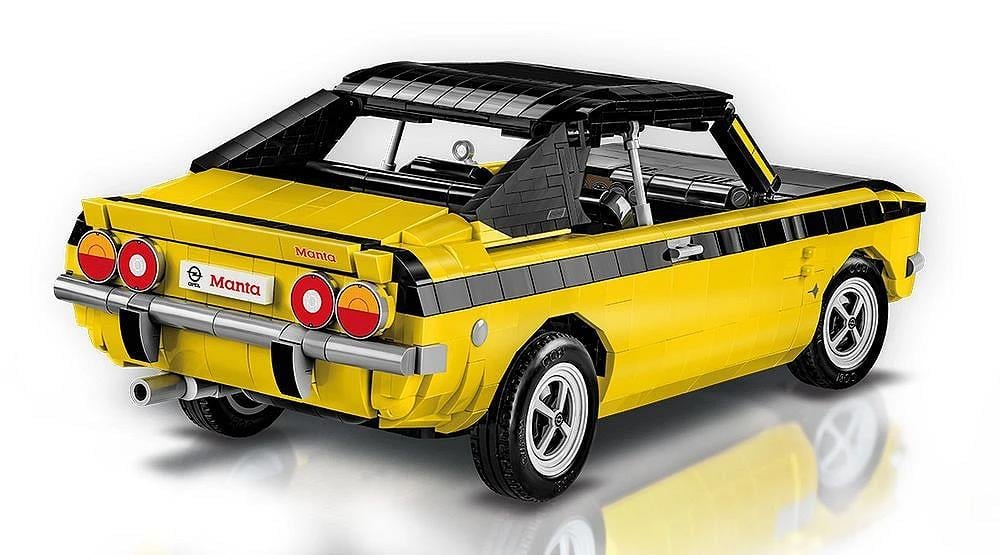 Opel Manta A 1970 1/12 Scale Building Block Set Gallery Image 4