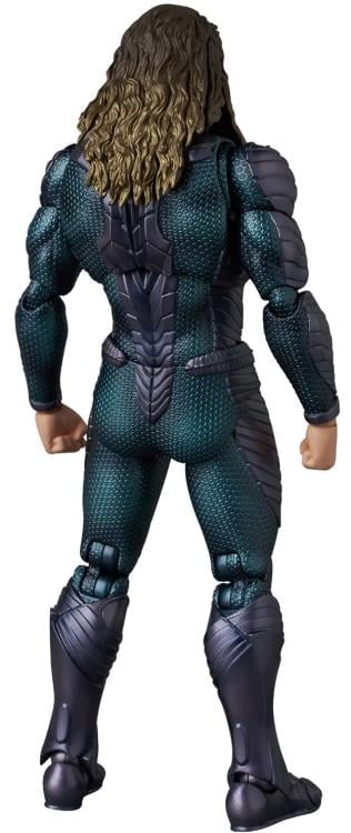Aquaman and the Lost Kingdom MAFEX No.310 Aquaman (Stealth Suit Ver.) Action Figure Gallery Image 6