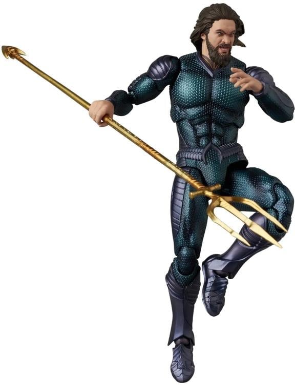 Aquaman and the Lost Kingdom MAFEX No.310 Aquaman (Stealth Suit Ver.) Action Figure Gallery Image 8