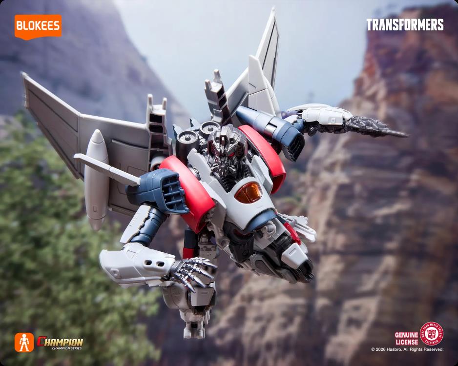 Transformers: Bumblebee Classic Class 25 Blitzwing Model Kit Gallery Image 11