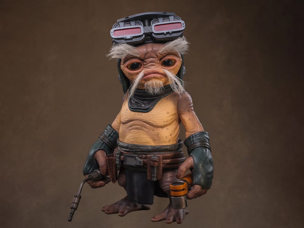 Star Wars: The Mandalorian and Grogu LMS017 Minch (Anzellan Droidsmith) Life-Size Collectible Figure Gallery Image 1