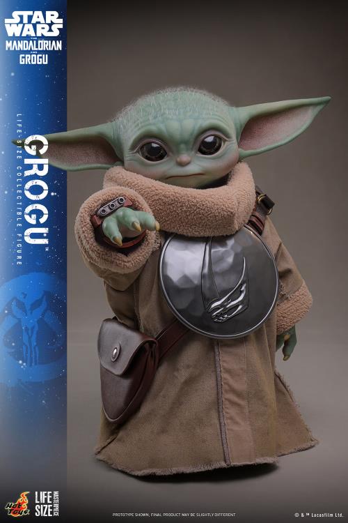 Star Wars: The Mandalorian and Grogu LMS016 Grogu Life-Size Collectible Figure Gallery Image 14