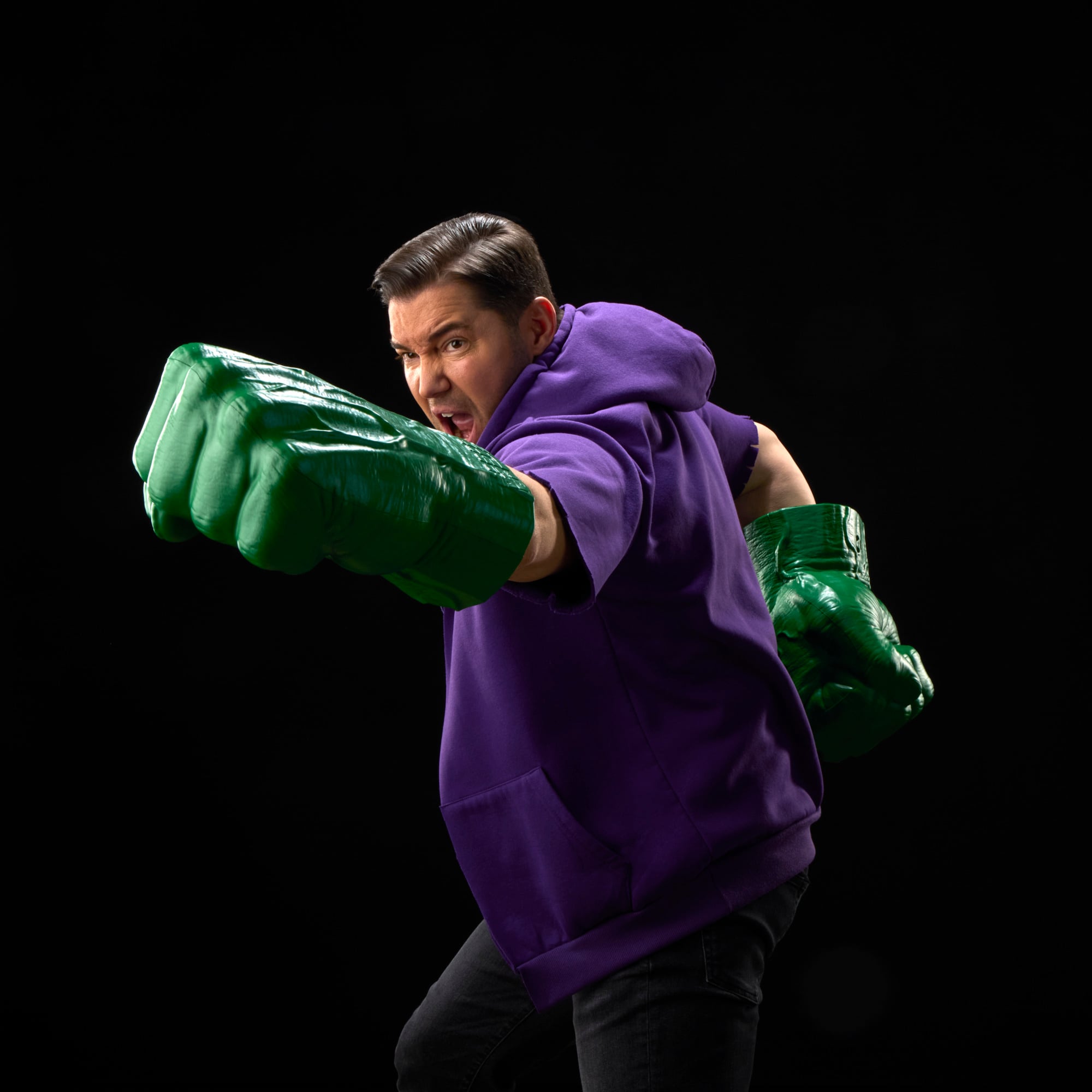 The Incredible Hulk Marvel Legends 1:1 Scale Electronic Hulk Hands