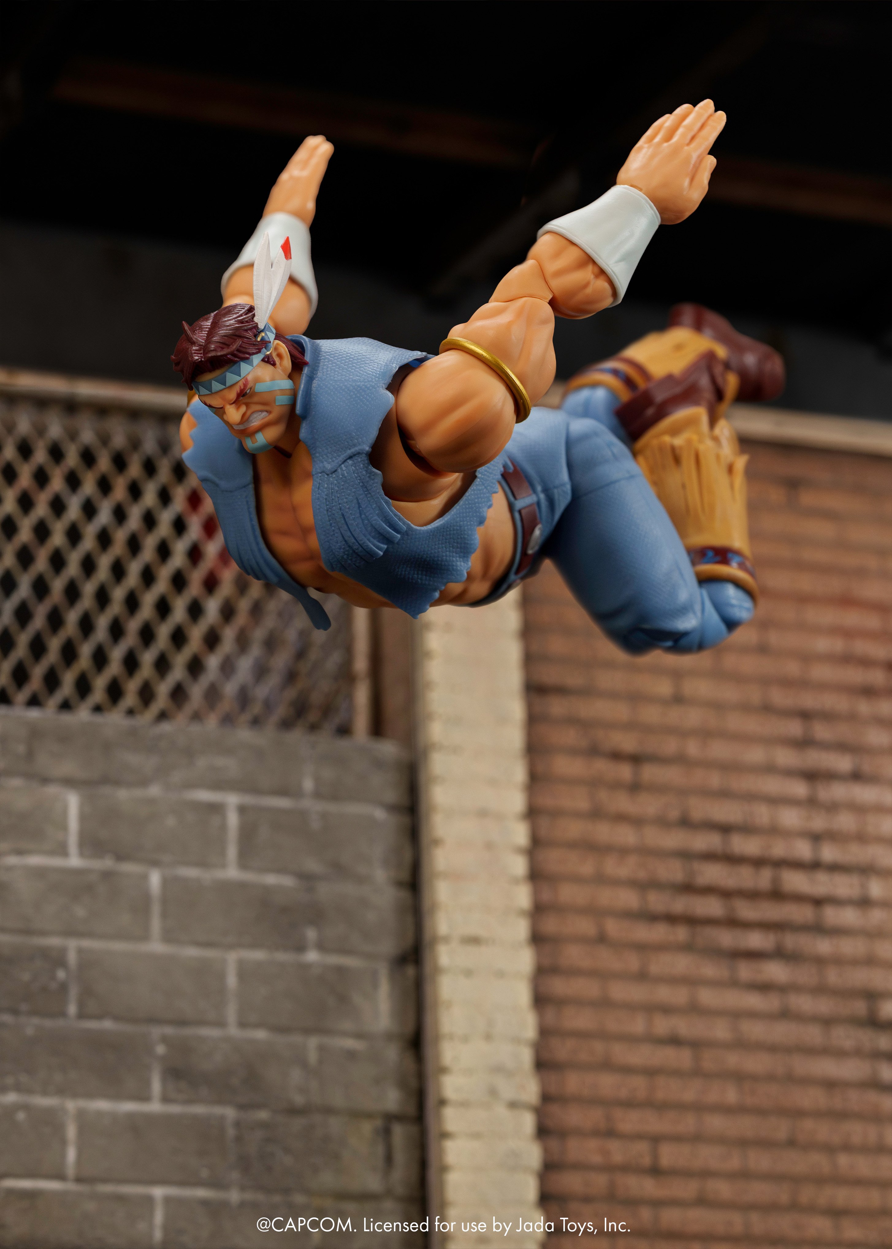 リロ＆スティッチ トレジャーハンター ビッグフィギュア 冒険家 カウボーイ Ultra Street Fighter II: The Final Challengers T. Hawk 1/12 Scale
