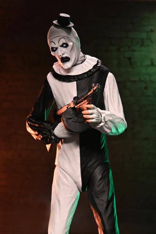 Terrifier 2 Ultimate Art the Clown & Little Pale Girl Action Figure Two-Pack Gallery Image 14