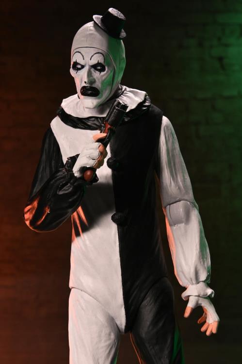 Terrifier 2 Ultimate Art the Clown & Little Pale Girl Action Figure Two-Pack Gallery Image 13
