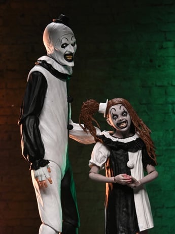 Terrifier 2 Ultimate Art the Clown & Little Pale Girl Action Figure Two-Pack Gallery Image 2