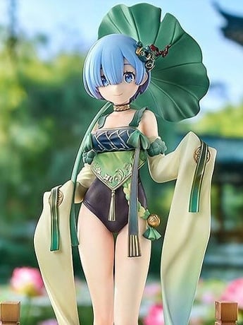 Re:Zero Starting Life in Another World Rem (Breather in the Garden Ver.) 1/7 Scale Figure Gallery Image 2