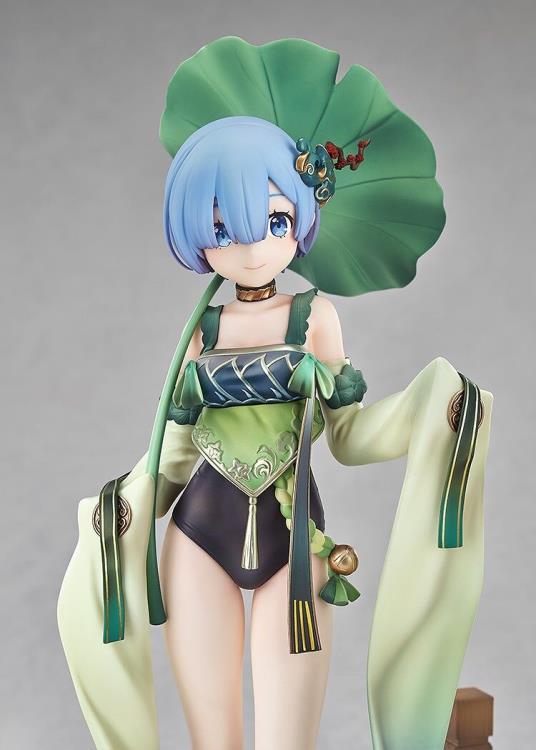 Re:Zero Starting Life in Another World Rem (Breather in the Garden Ver.) 1/7 Scale Figure Gallery Image 8