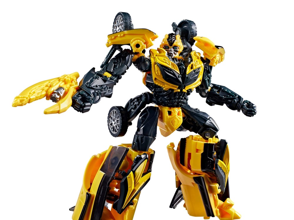 Transformers: Age of Extinction Studio Series Deluxe Class Bumblebee Action Figure Gallery Image 1