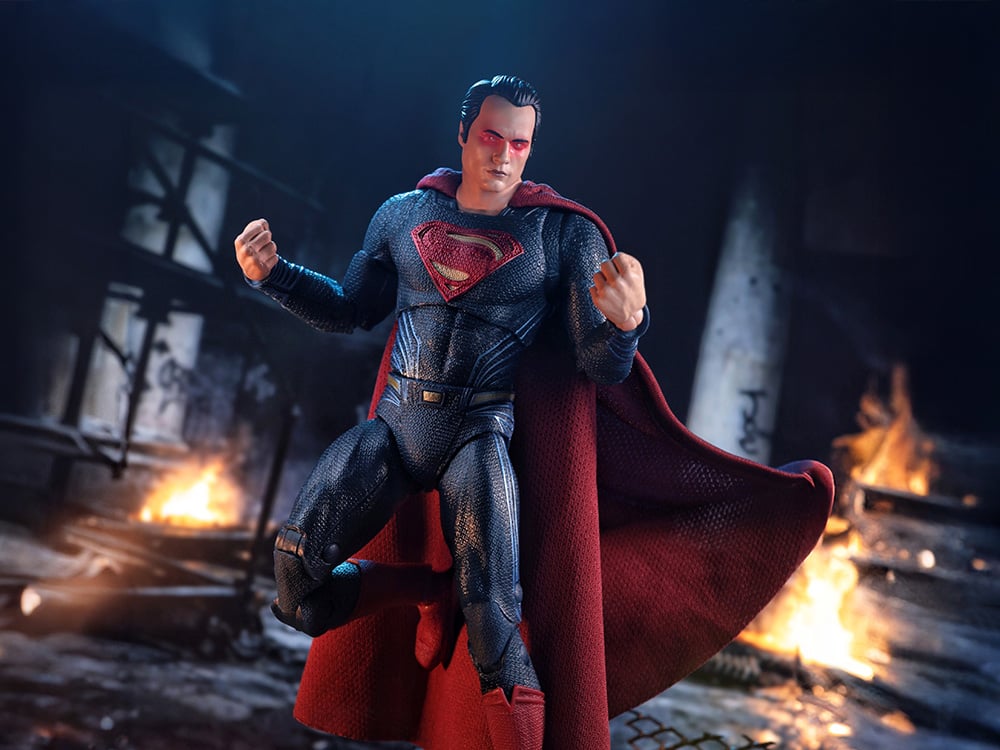 Batman v Superman: Dawn of Justice DC Multiverse Superman (Heat Vision Ver.) Action Figure Gallery Image 1