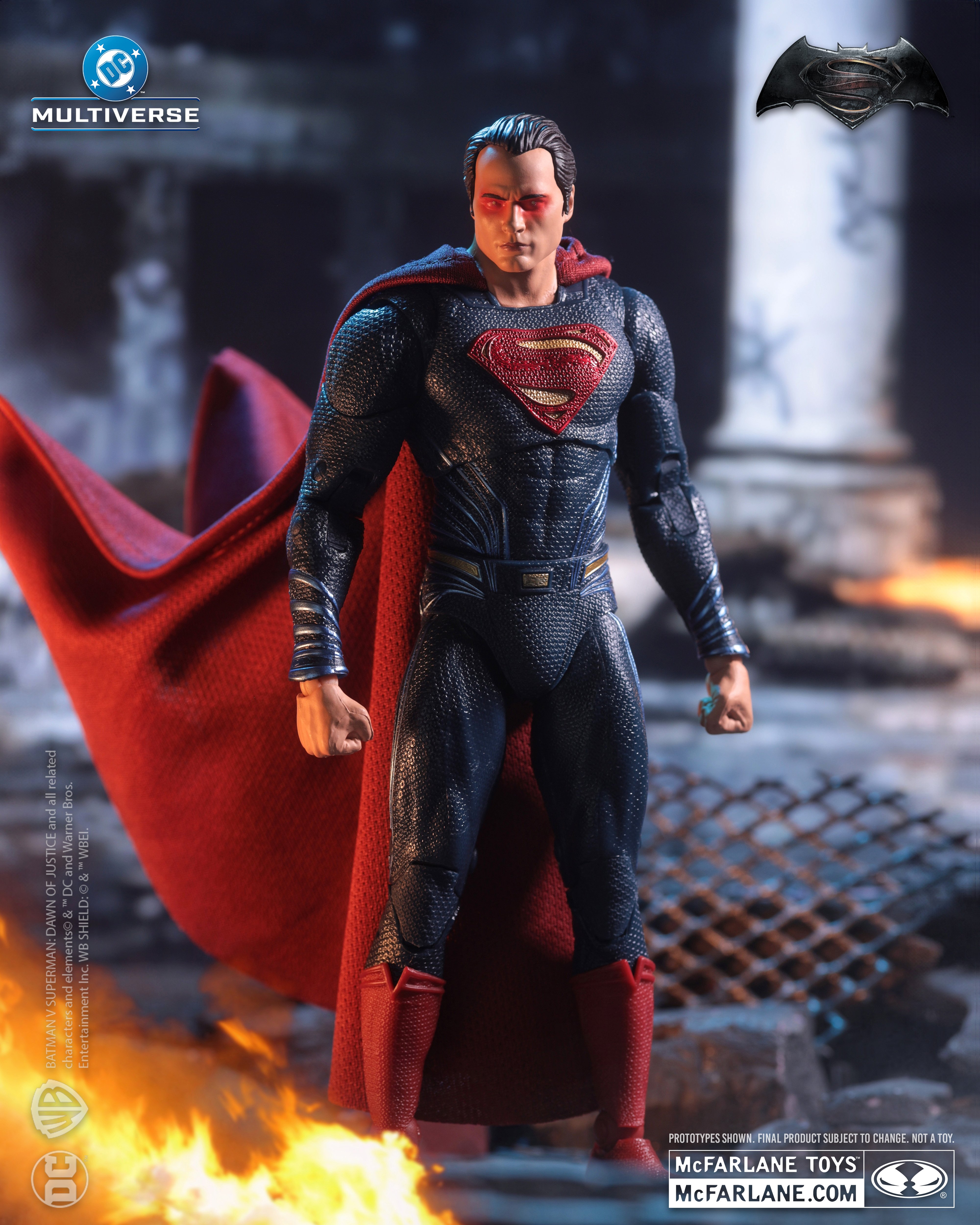 Batman v Superman: Dawn of Justice DC Multiverse Superman (Heat Vision Ver.) Action Figure Gallery Image 4