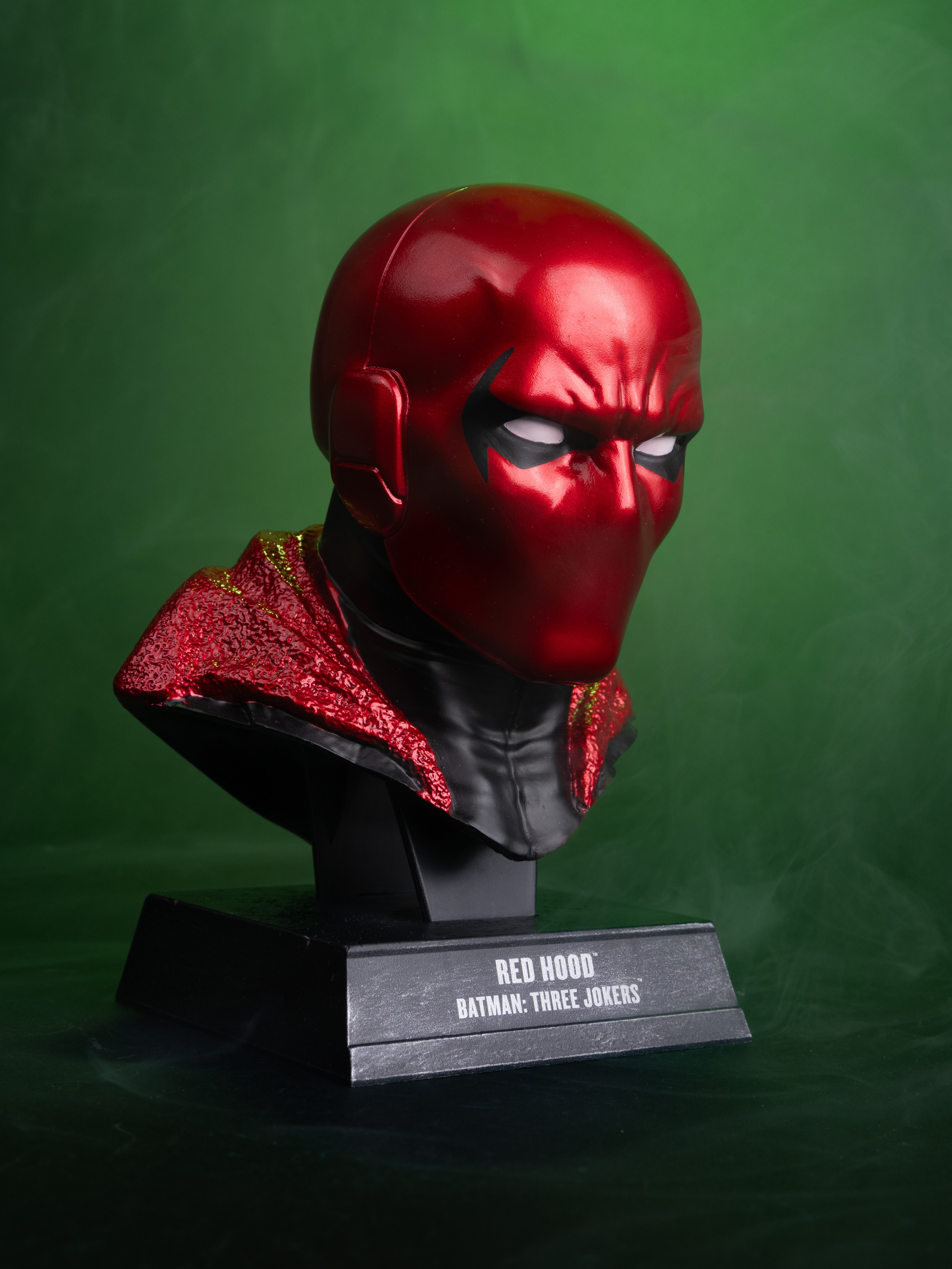 Batman: Three Jokers Red Hood Cowl 1/3 Scale Replica Gallery Image 4