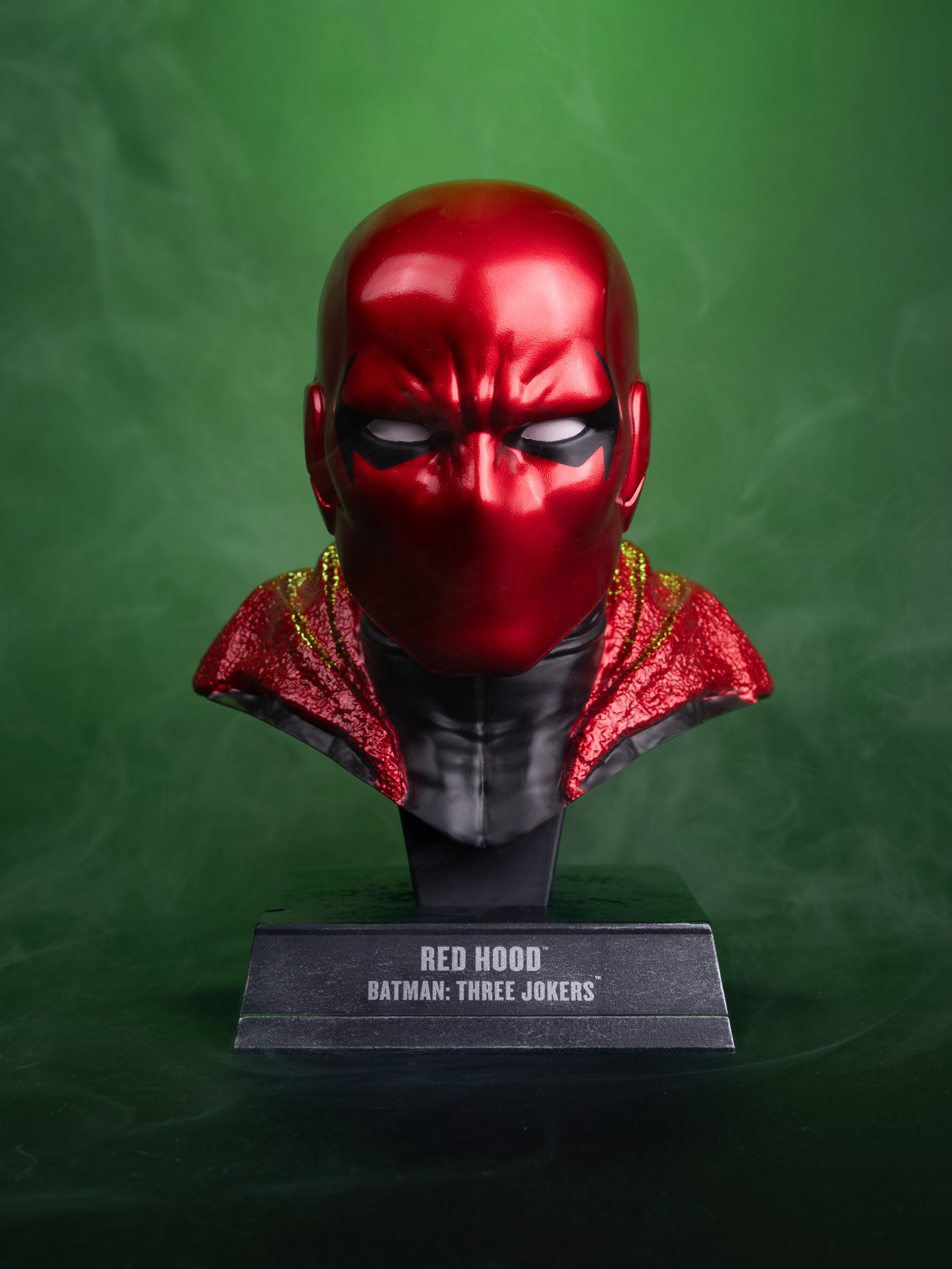 Batman: Three Jokers Red Hood Cowl 1/3 Scale Replica Gallery Image 3