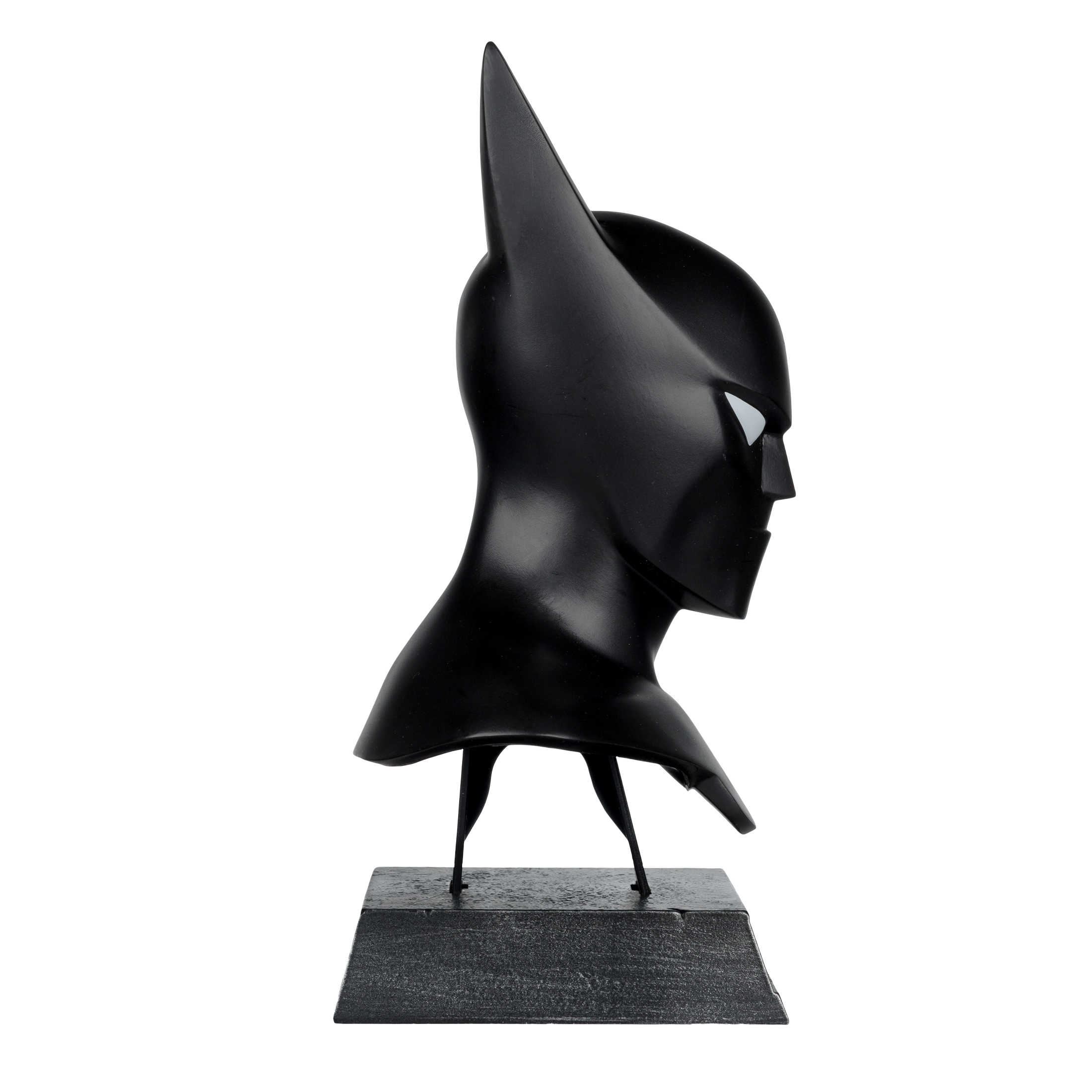 Batman Beyond Batman Cowl 1/3 Scale Replica Gallery Image 10