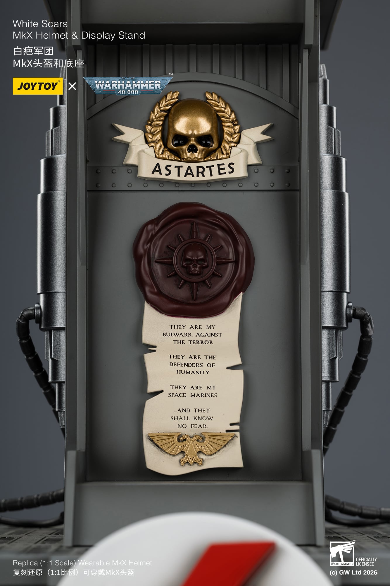Warhammer 40,000 White Scars Mk X 1/1 Scale Helmet Replica with Display Stand Gallery Image 30