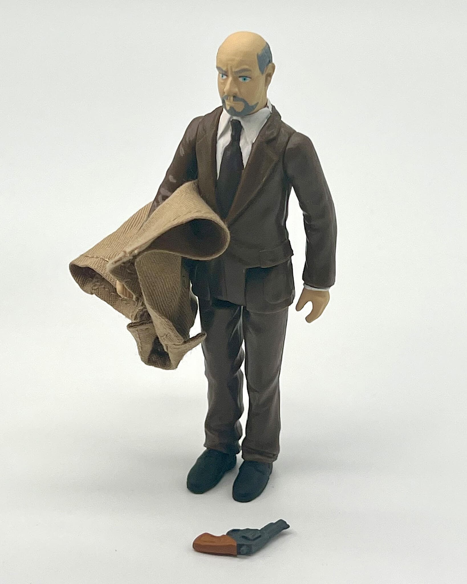 Halloween (1978) Dr. Loomis 3.75-Inch Scale Action Figure Gallery Image 2