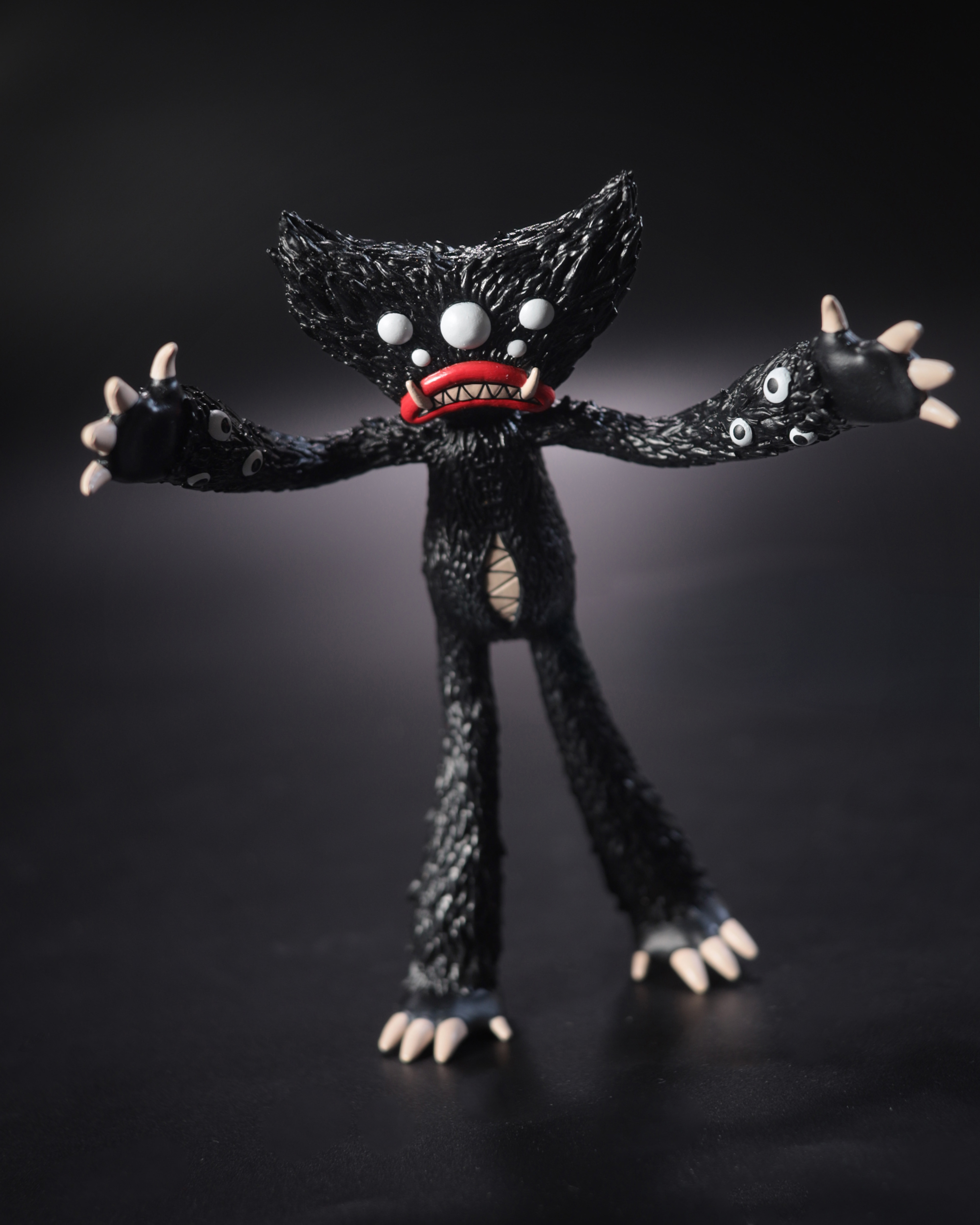 Poppy Playtime Killy Willy 4.5-Inch Bendy Figure Gallery Image 4