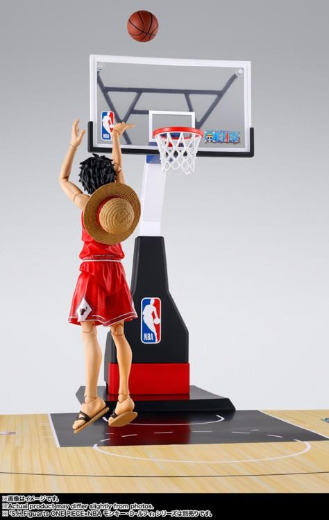 One Piece x NBA S.H.Figuarts Monkey D. Luffy (Chicago Bulls