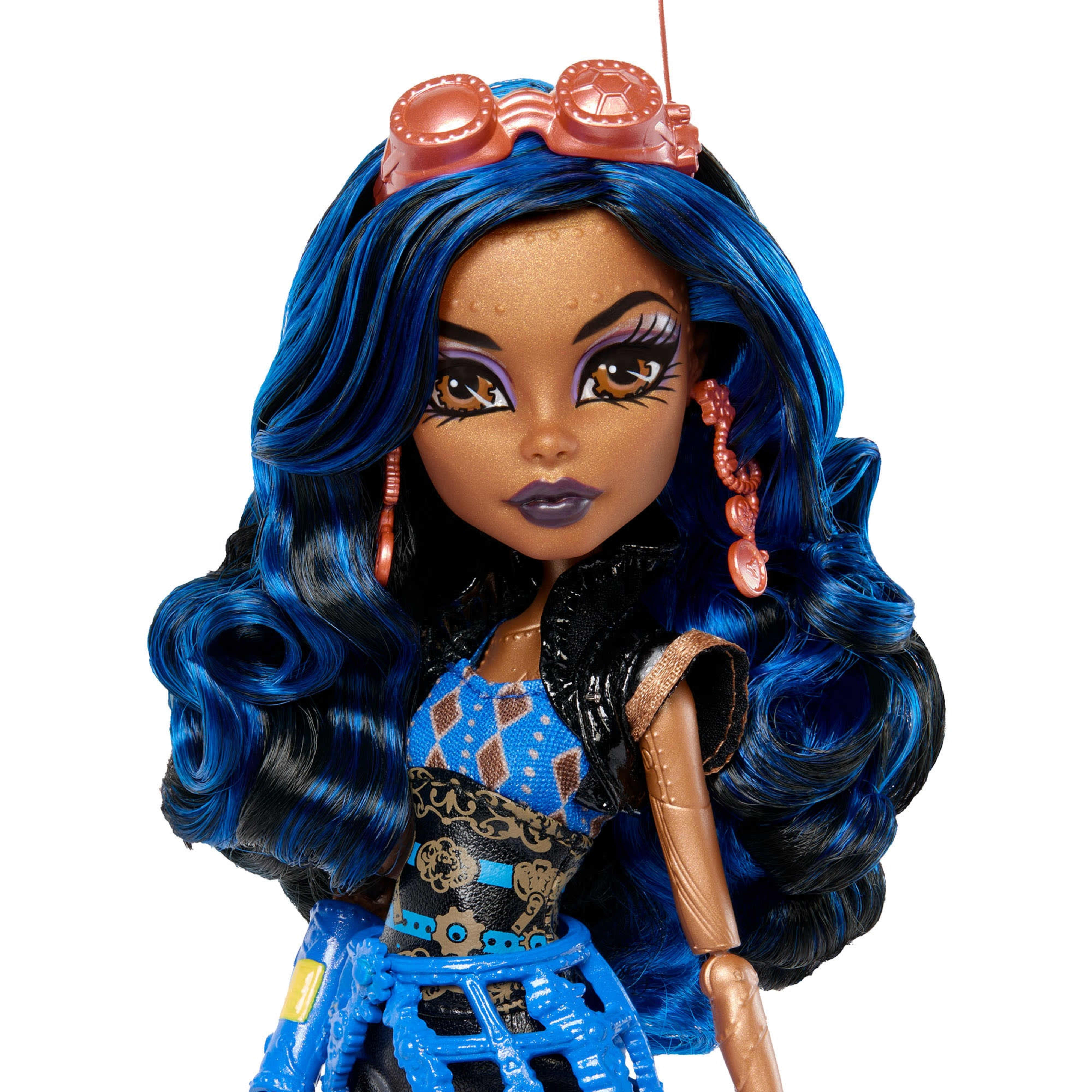 Monster High Boo-riginal Creeproduction Robecca Steam Doll Gallery Image 6