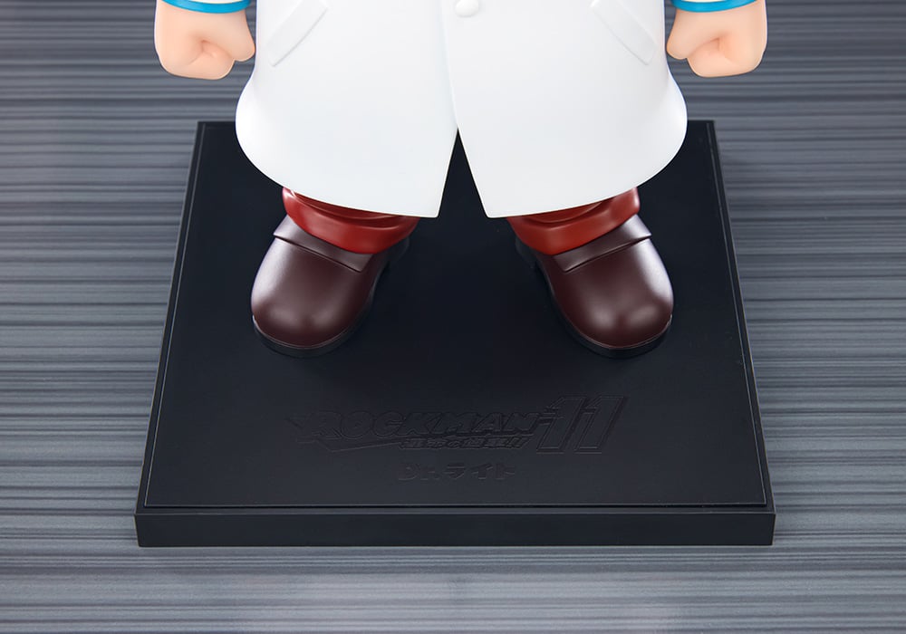 Mega Man 11 Oshi Works Dr. Wily & Dr. Light Figure Set Gallery Image 21