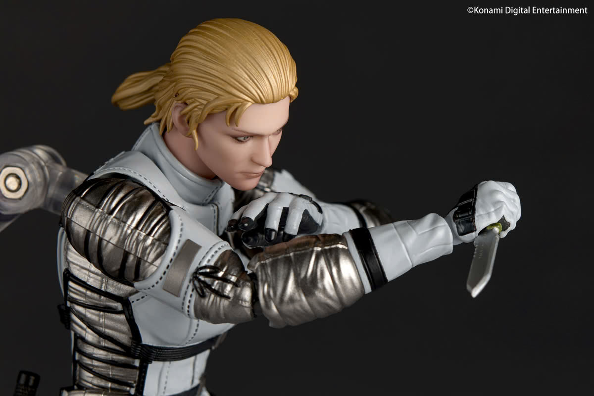 Metal Gear Solid Delta: Snake Eater Amazing Yamaguchi Revoltech NR117 The Boss Action Figure Gallery Image 10