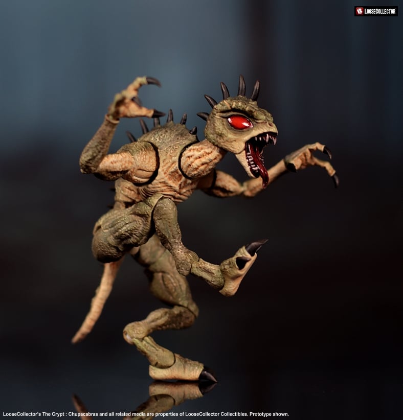 The Crypt: Chupacabras 1/12 Scale Action Figure Three-Pack Gallery Image 5