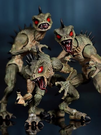 The Crypt: Chupacabras 1/12 Scale Action Figure Three-Pack