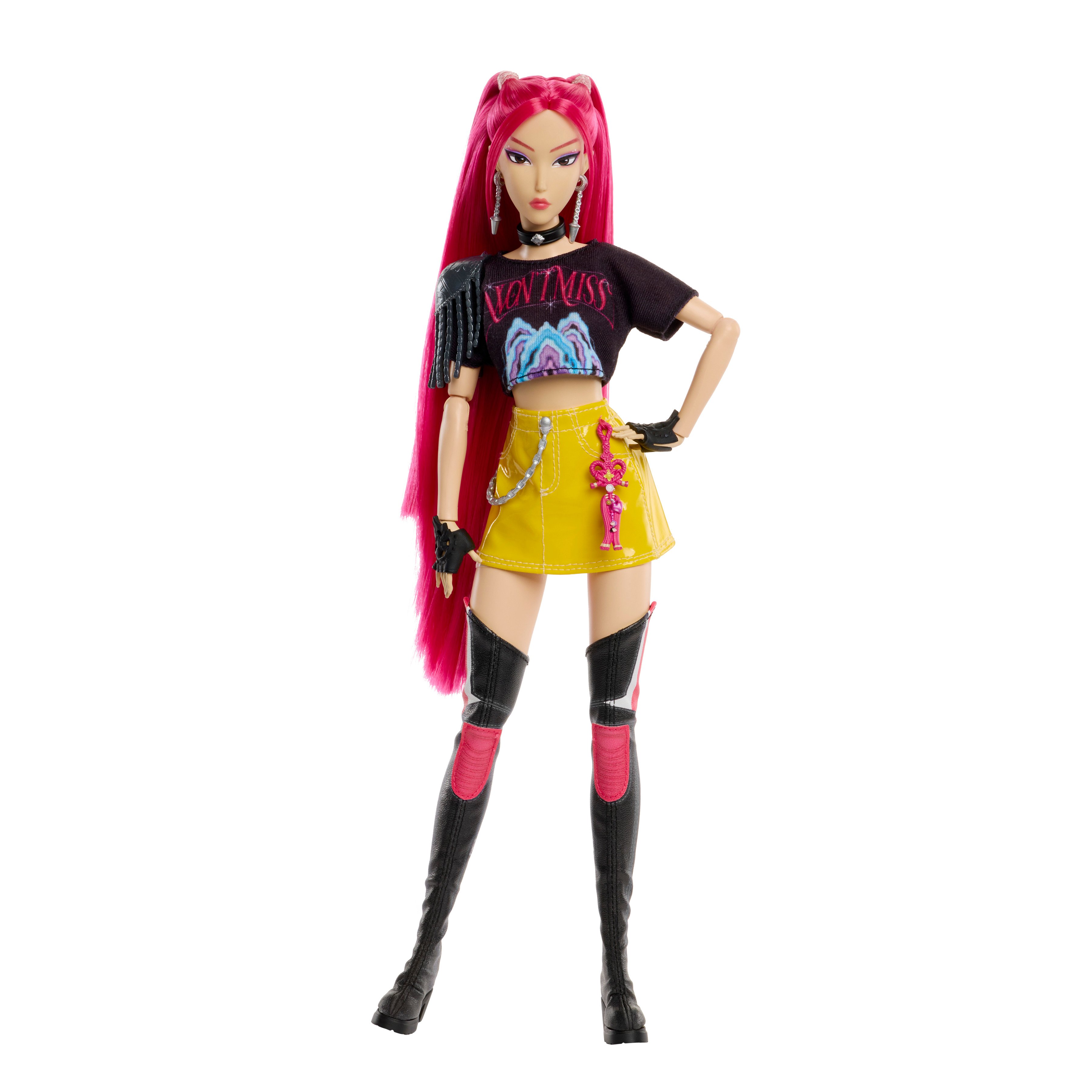 KPop Demon Hunters HUNTR/X Mira "How It's Done" Doll Gallery Image 3