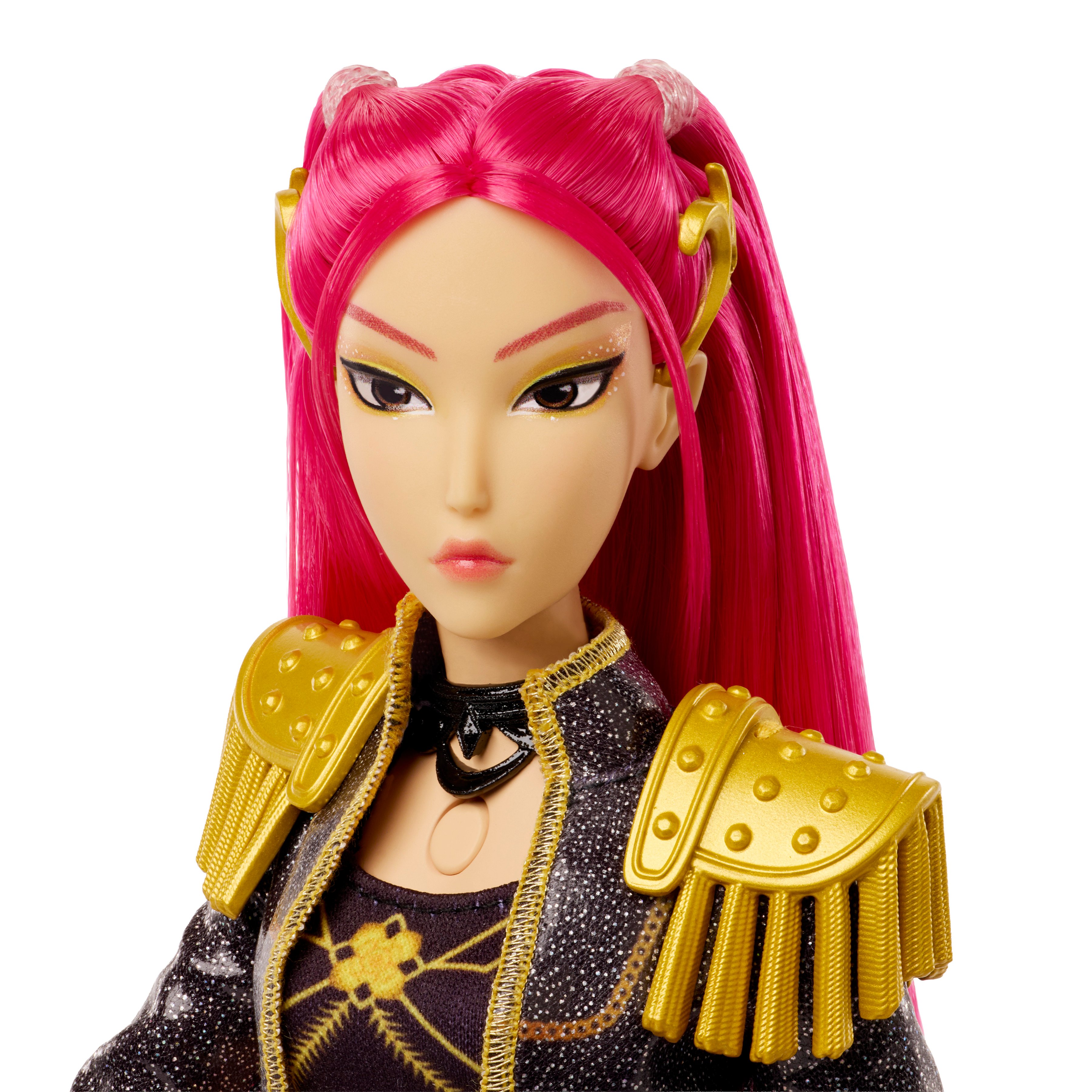 KPop Demon Hunters HUNTR/X Mira "Golden" Singing Fashion Doll Gallery Image 5