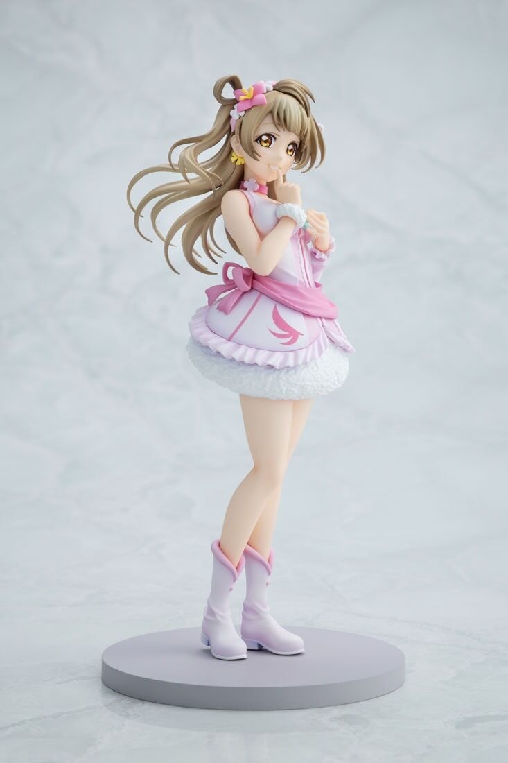 Love Live! School Idol Project KD Colle Kotori Minami (Bokutachi wa Hitotsu no Hikari Ver.) Figure Gallery Image 4