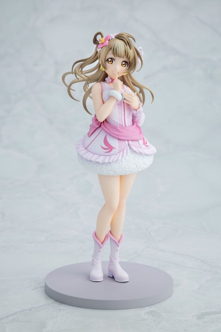 Love Live! School Idol Project KD Colle Kotori Minami (Bokutachi wa Hitotsu no Hikari Ver.) Figure Gallery Image 6
