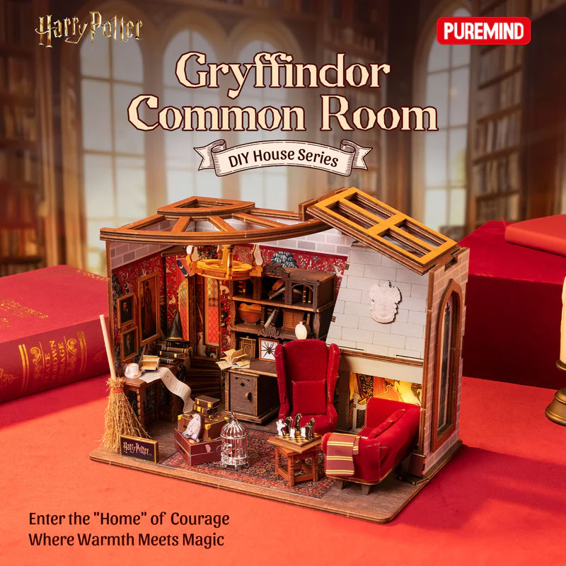 Harry Potter Gryffindor Common Room Craft Kit Set Gallery Image 4