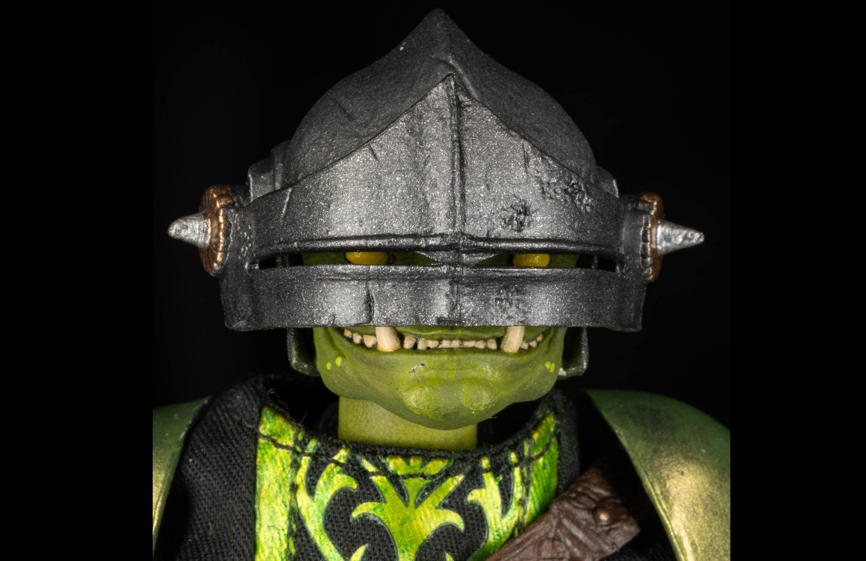 Mythic Legions: The Roleplaying Game Malignant Paladin/Cleric Deluxe Action Figure Gallery Image 10