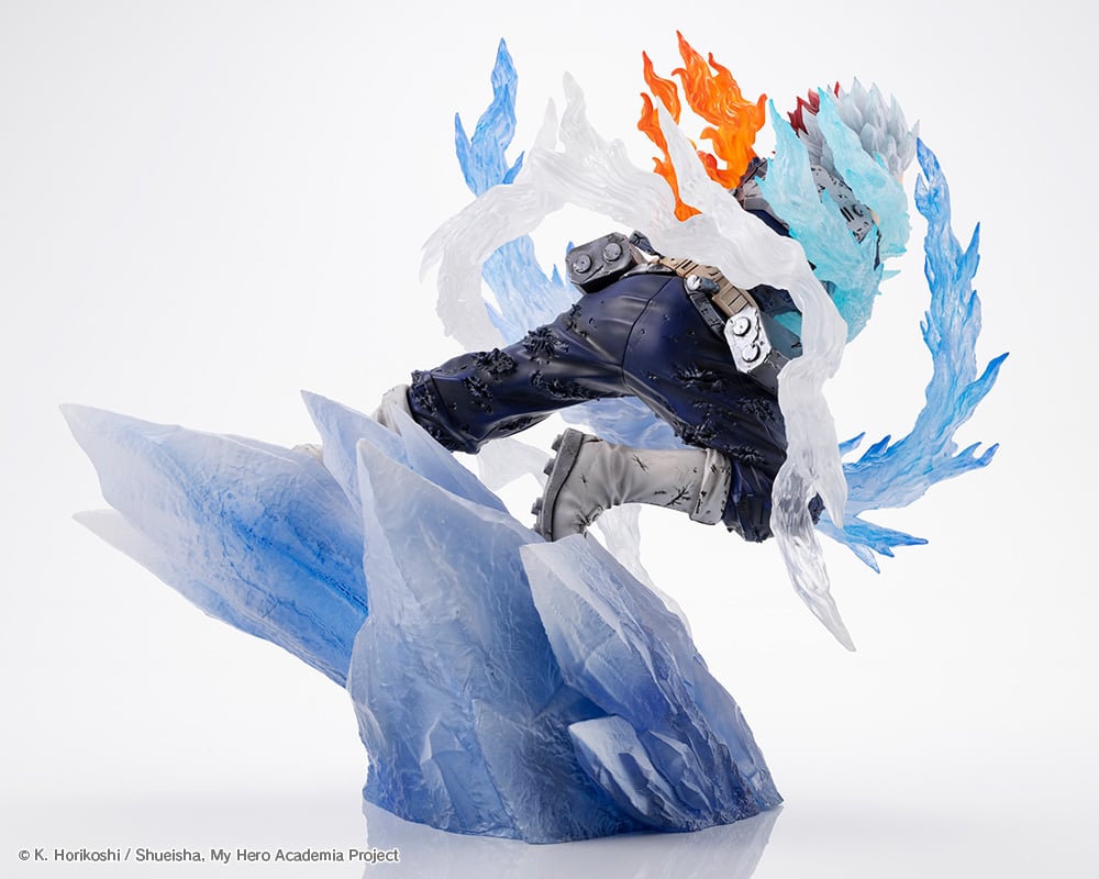 My Hero Academia ArtFX J Shoto Todoroki (Coldflame's Pale Blade Ver.) 1/8 Scale Figure Gallery Image 12
