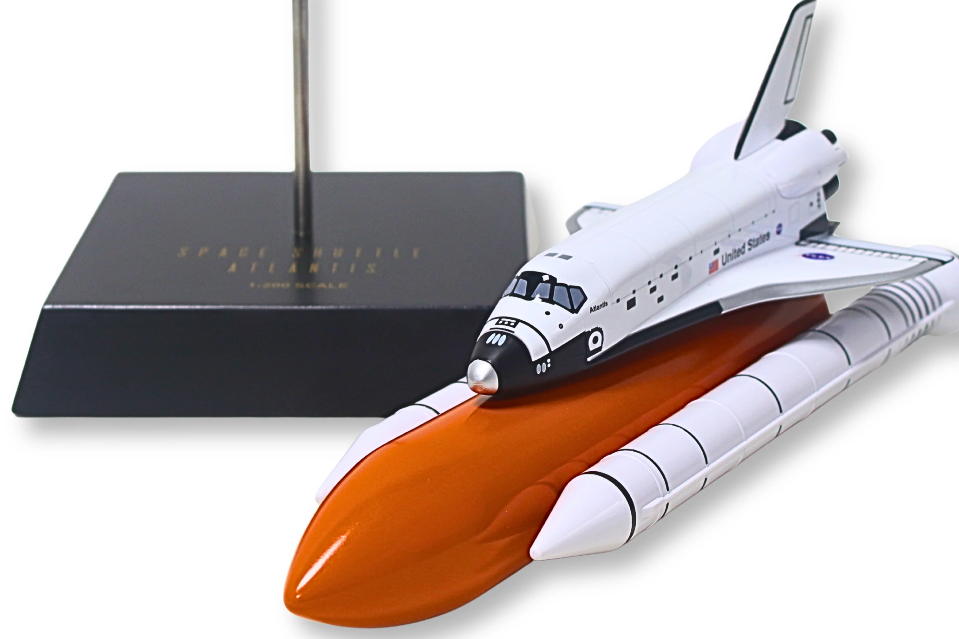 Executive Series Space Shuttle Atlantis Full Stack 1/200 Scale Replica
