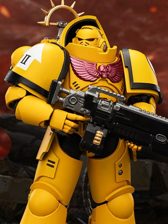 Warhammer 40,000: Space Marine 2 Imperial Fists Heavy Intercessor with Heavy Bolt Rifle and Bolt Pistol (Game Edition) 1/18 Scale Action Figure Gallery Image 2