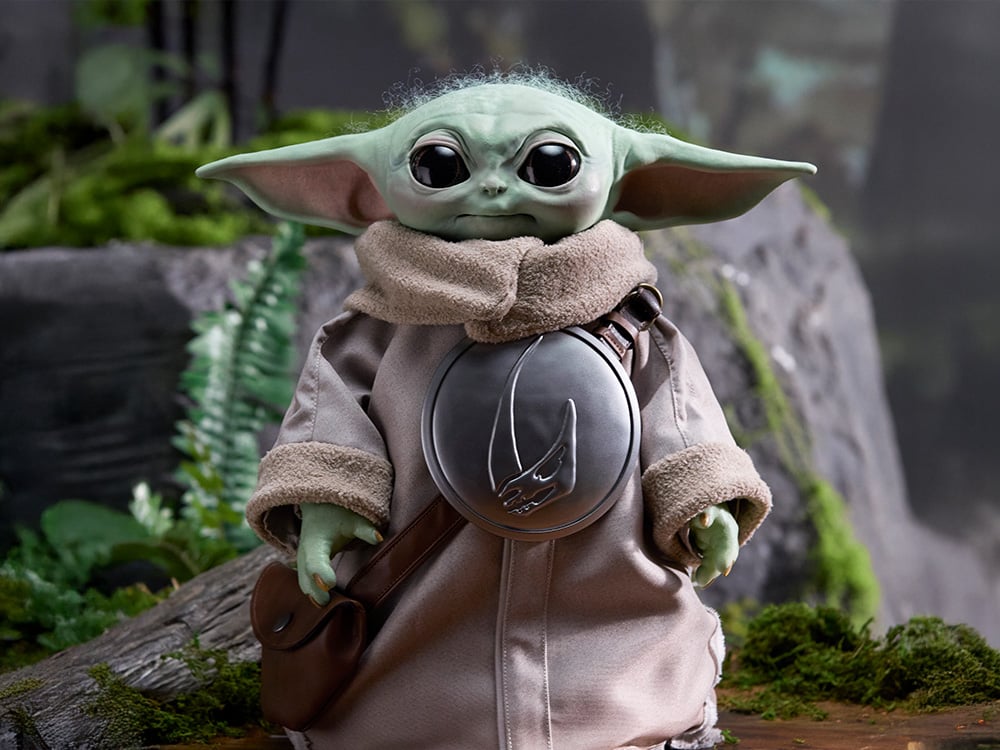 Star Wars: The Mandalorian and Grogu 1:1 Scale Electronic Ultimate Grogu (Ver.2) Gallery Image 1