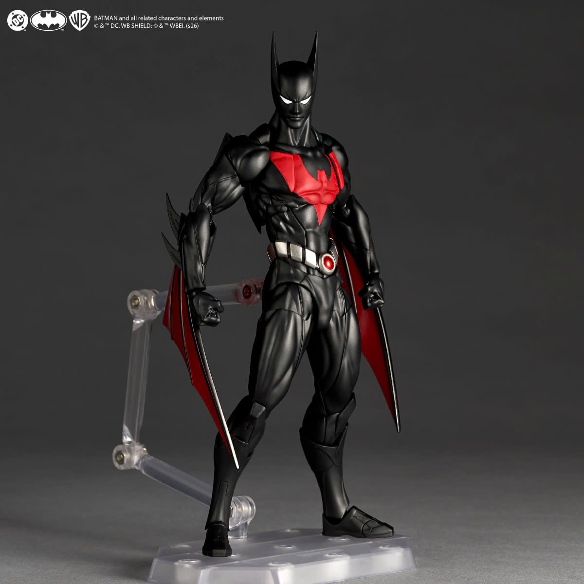 Batman Beyond Amazing Yamaguchi Revoltech NR128 Batman Action Figure Gallery Image 3