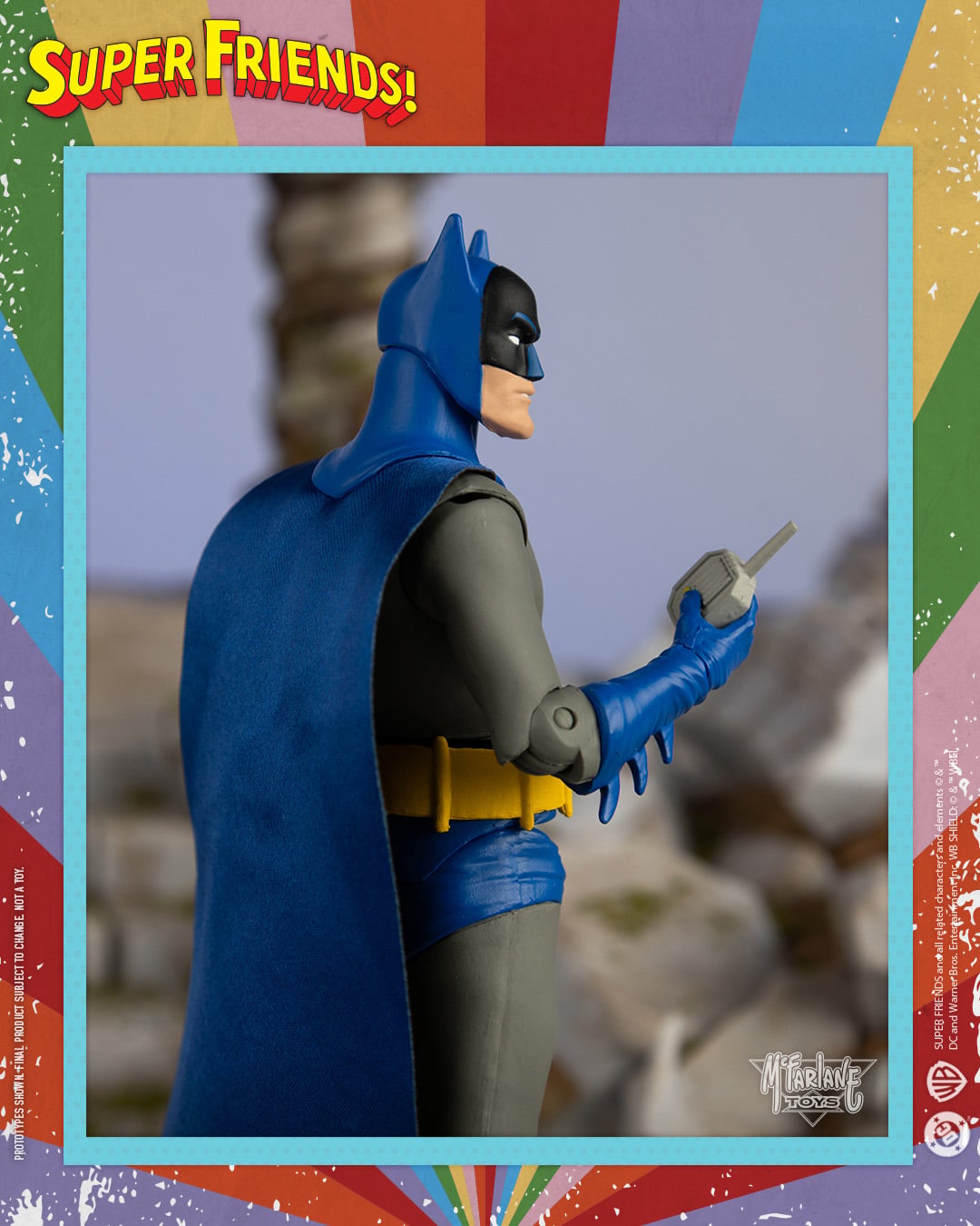 Super Friends DC Retro Batman (V2) Action Figure Gallery Image 5