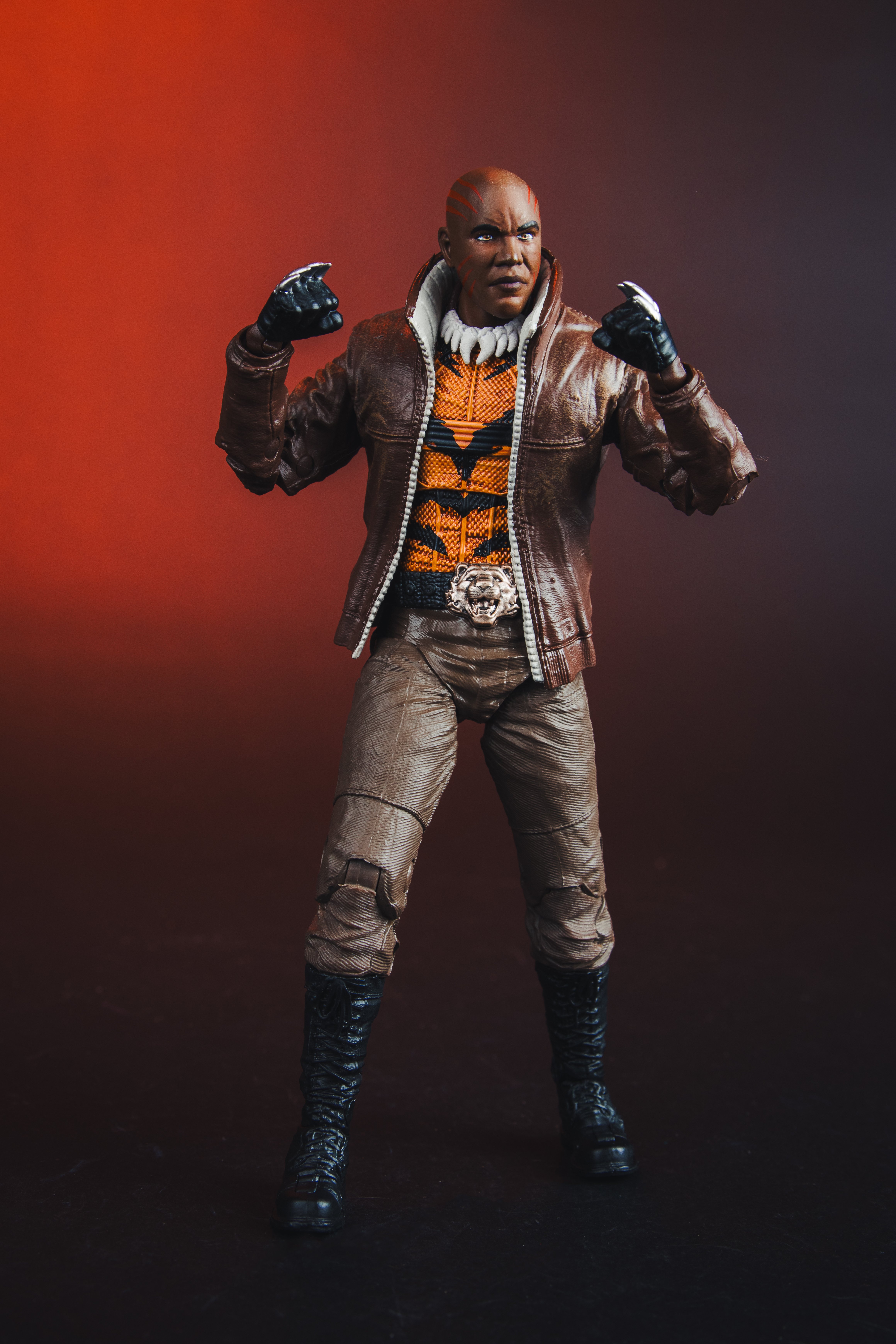 The New 52 DC Multiverse Bronze Tiger Action Figure Gallery Image 5
