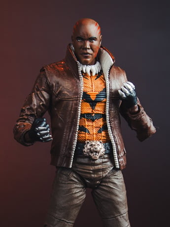 The New 52 DC Multiverse Bronze Tiger Action Figure Gallery Image 2